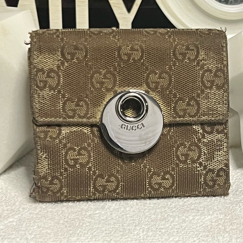 Gucci canvas monogram eclipse wallet
